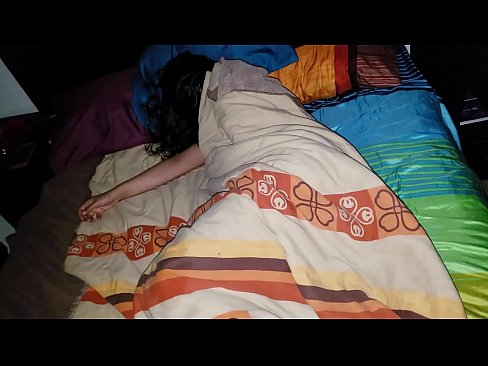 ❤️ Patėvis bara savo jauną pamotę, kol ji miega. ❤❌ Porno video prie mūsų lt.dreamlandpassionfever.ru ❌❤